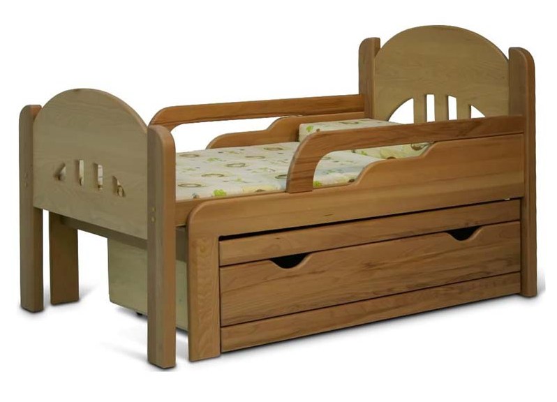 Купить детскую кроватку 3. Детские кровати. Бортик на кровать для детей. Детская кровать от 3 лет. Кровать для ребёнка от 3 лет с бортиками.